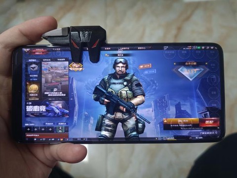 穿越火线怎么赠送手机[图2]